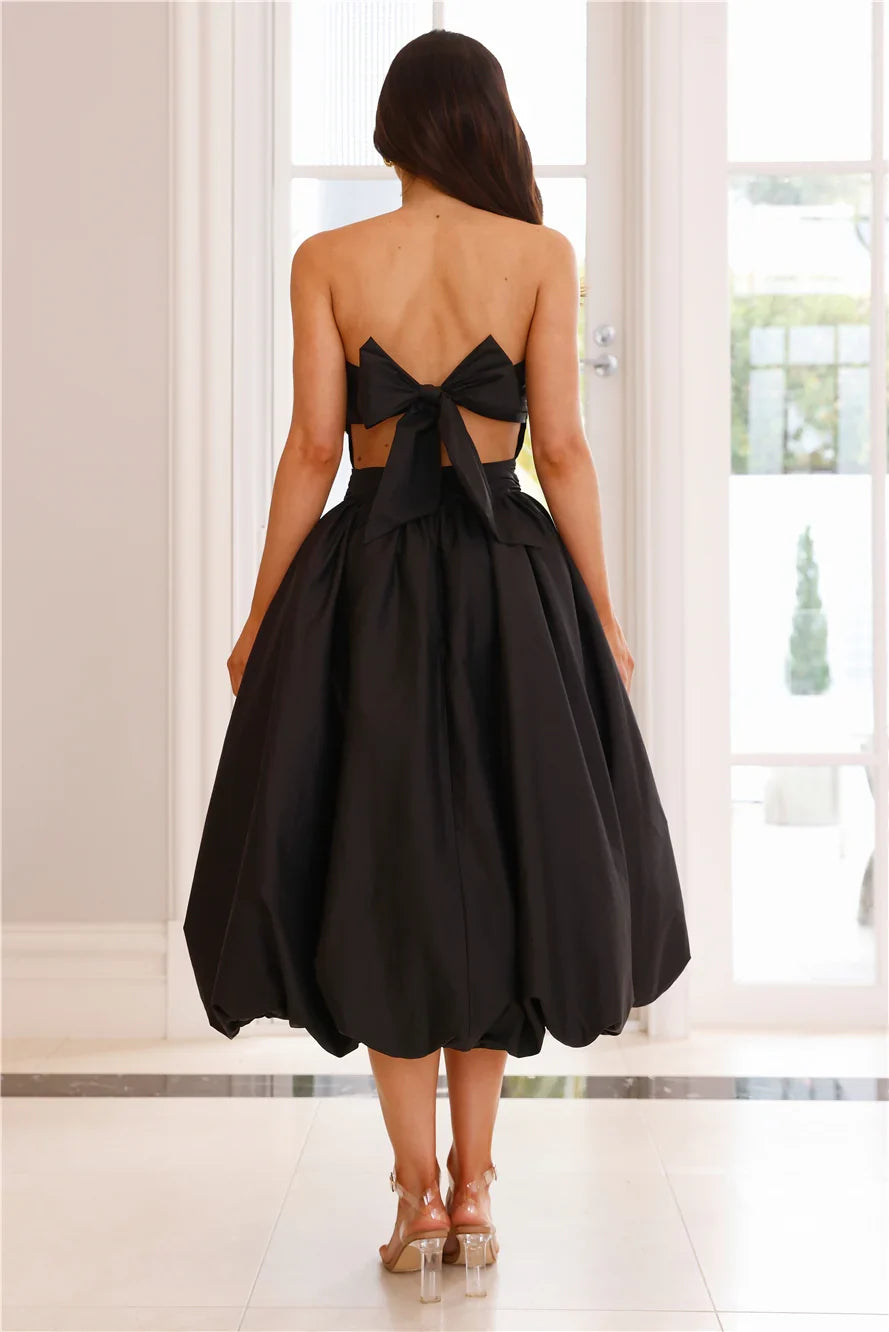 Upon A Cloud Strapless Bubble Midi Dress Black